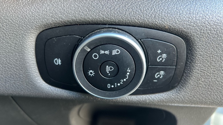 Ford Transit 350 L4 Diesel Rwd 2.0 EcoBlue 130ps H3 Leader Van